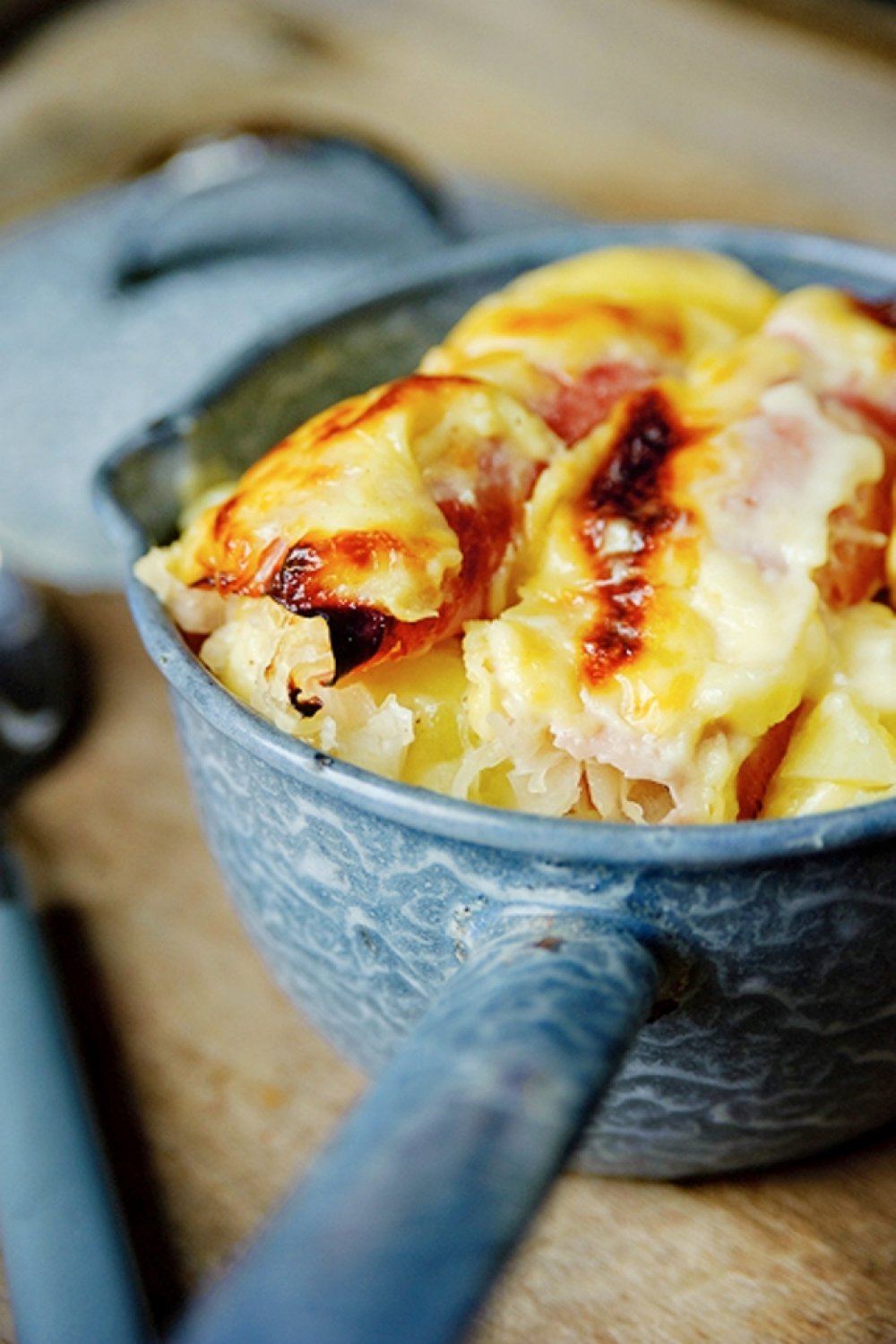 Ham, zuurkool en appelrolletjes