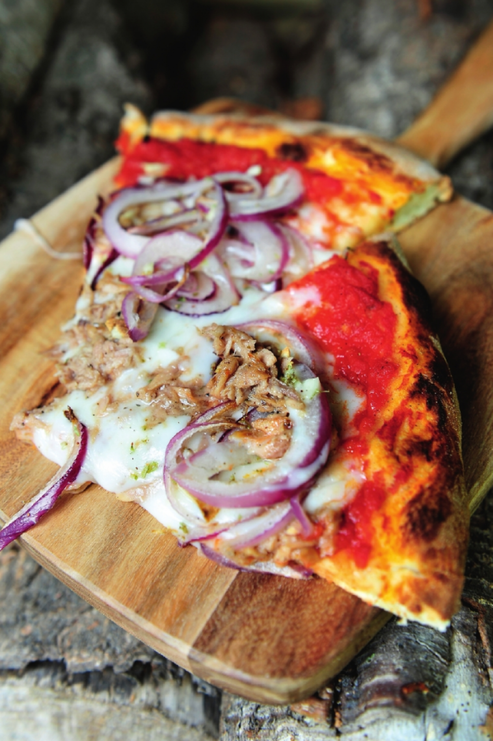 bevel Whitney Machtig Pizza met tonijn en ui - Recepten - njam!