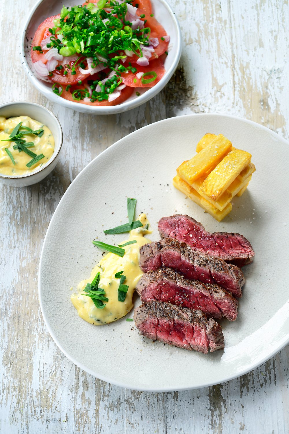 Steak béarnaise met pommes pont neuf