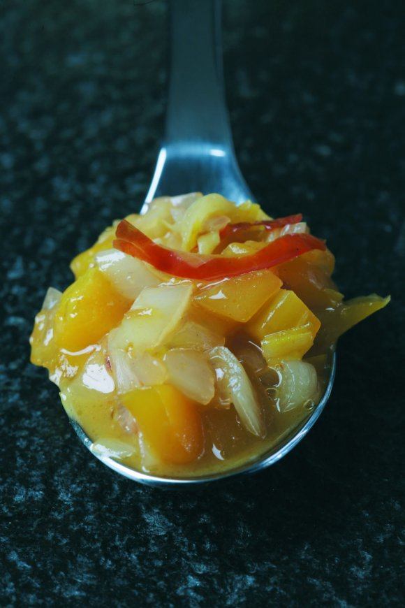 Mango witlof chutney