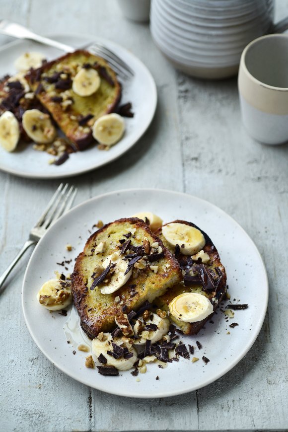 Verloren brood met banaan en walnoten