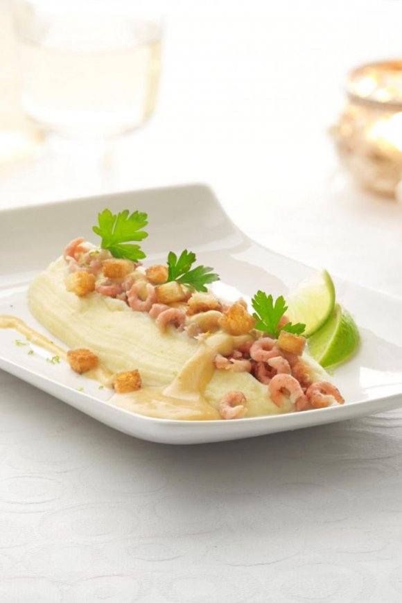 Aardappelmousseline met garnalen en een kreeftenbotersausje