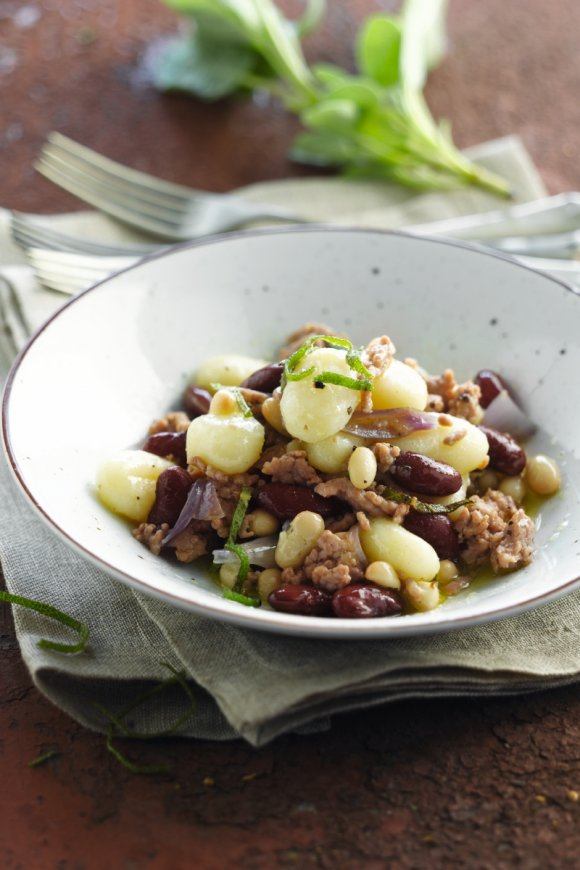 Gnocchi met gehakt en bonen