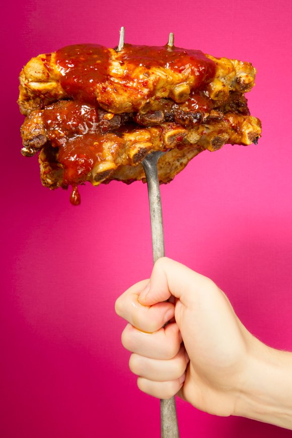 Sticky spicy ribs