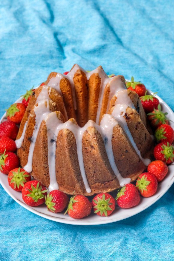 Aardbeiencake met Griekse yoghurt