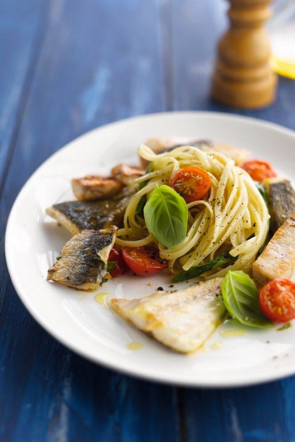 Linguine met zuiderse vissen