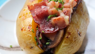 Gevulde aardappel met champignons en spek